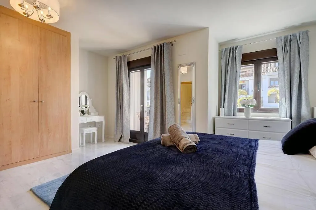 Stunning Modern Townhouse In Riviera Del Sol Lägenhet Málaga Spanien